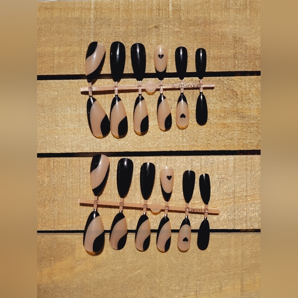 Boutique Press On Nails